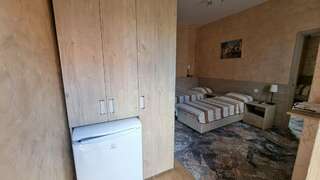 Мини-отель Версаль Адлер Апартаменты с 2 спальнями-8