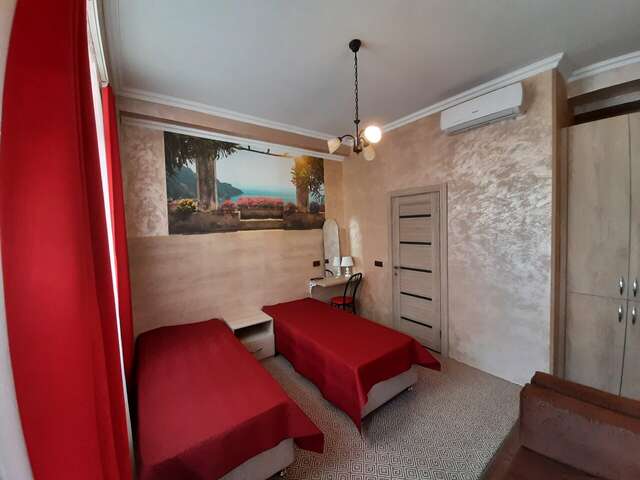 Мини-отель Версаль Адлер-4